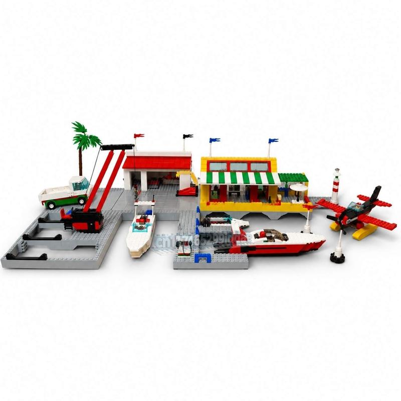1899Parts Sail N Fly Marina Mo - огляд і ціна Model Kit Yacht